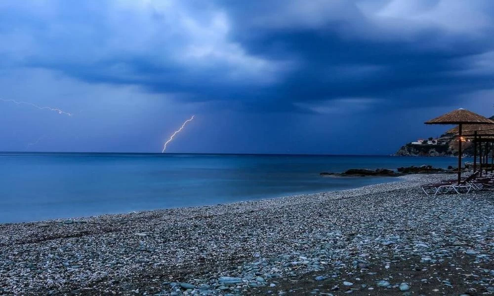 Κακοκαιρία: Συστάσεις της Πολιτικής Προστασίας προς τους πολίτες-Πού θα "χτυπήσουν" τα καιρικά φαινόμενα